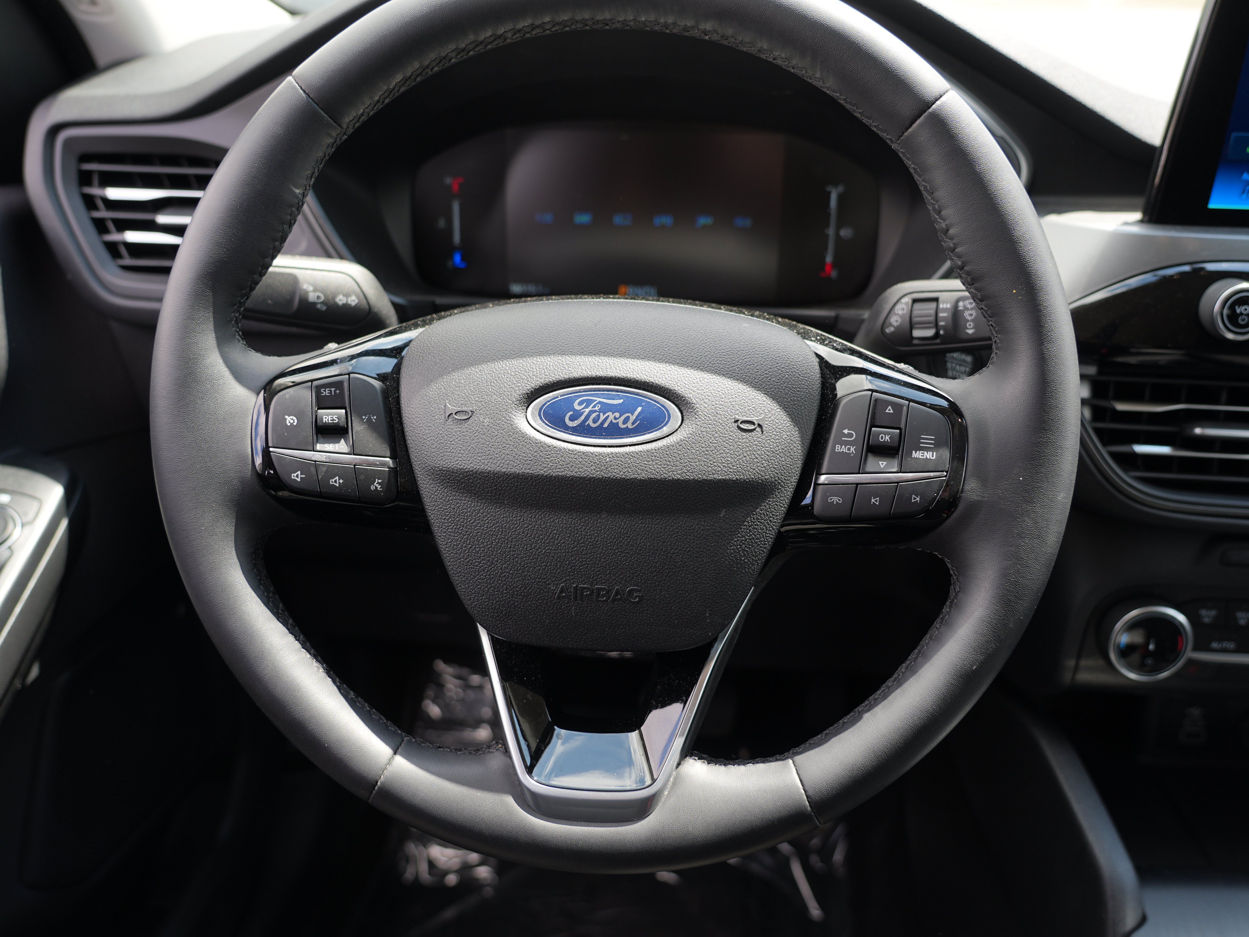 Used 2024 Ford Escape Active AWD/4WD image 24