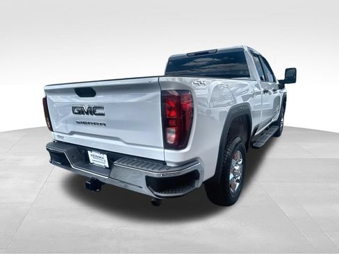 Used 2024 GMC Sierra 2500 Pro w/ Convenience Package AWD/4WD image 8