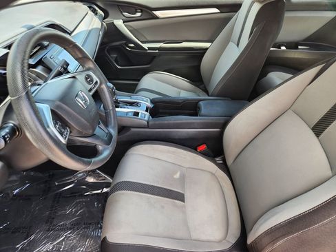 Used 2018 Honda Civic LX-P image 4