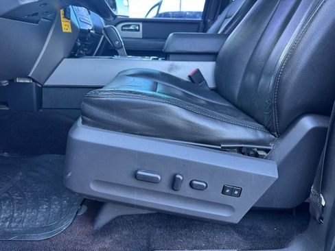 Used 2013 Ford Expedition Limited image 6