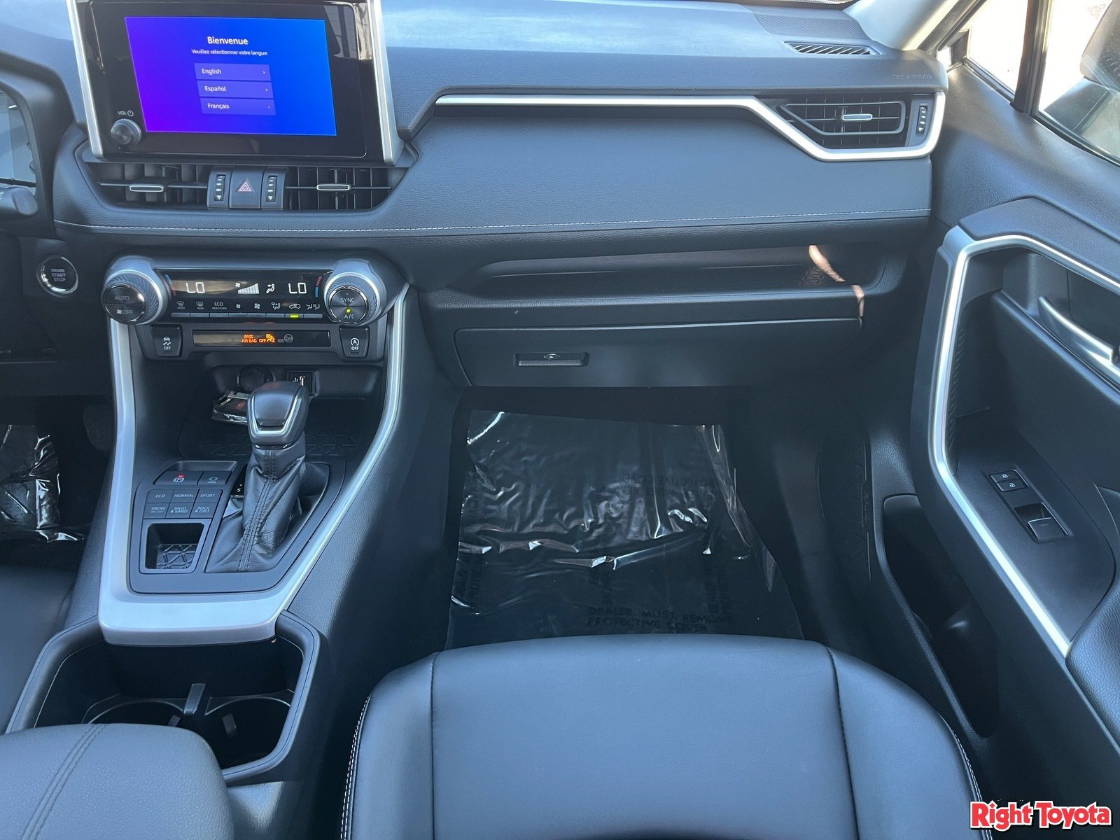Certified 2025 Toyota RAV4 XLE Premium AWD/4WD image 19