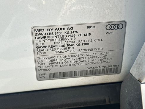Used 2020 Audi Q5 2.0T Premium w/ Convenience Package AWD/4WD image 29
