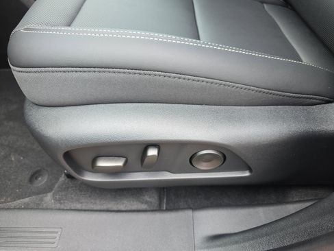 New 2026 GMC Terrain Elevation w/ Elevation Premium Package image 21