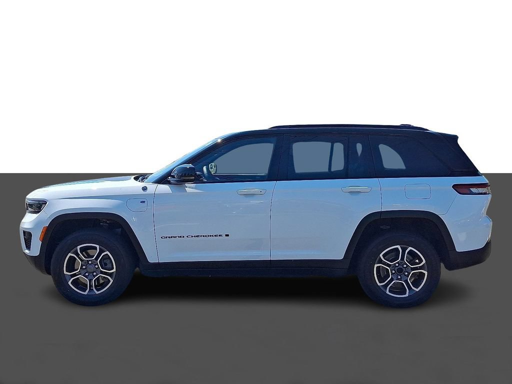 Used 2023 Jeep Grand Cherokee Trailhawk AWD/4WD image 4