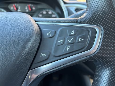 Used 2022 Chevrolet Malibu LT image 22