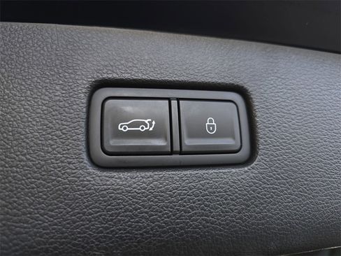 Used 2024 Genesis GV80 3.5T w/ Prestige Package image 29