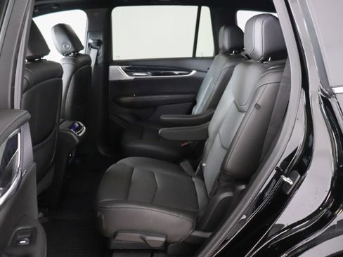 Used 2023 Cadillac XT6 Premium Luxury w/ LPO, Floor Liner Package AWD/4WD image 19