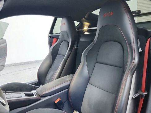 Used 2018 Porsche 718 Cayman GTS image 15