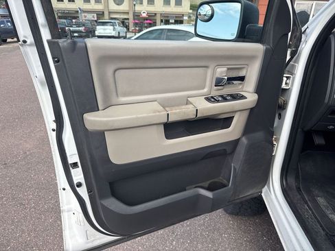 Used 2011 RAM 1500 Classic SLT image 10