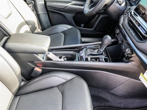 New 2026 Jeep Compass Latitude image 15