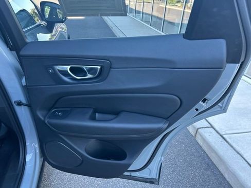 Used 2025 Volvo XC60 B5 Plus AWD/4WD image 12