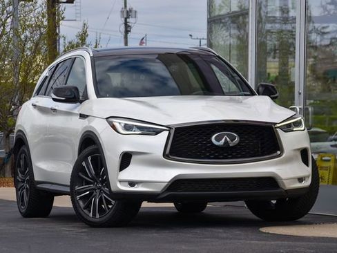 Used 2021 INFINITI QX50 Luxe w/ Appearance Package image 4