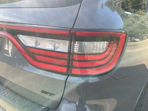 Used 2022 Dodge Durango GT w/ GT Premium Group AWD/4WD image 31
