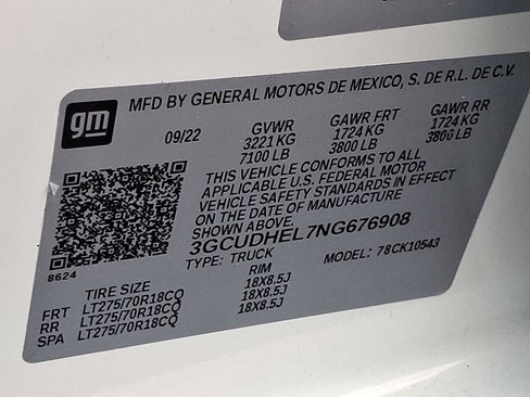 Used 2022 Chevrolet Silverado 1500 ZR2 w/ Technology Package AWD/4WD image 26