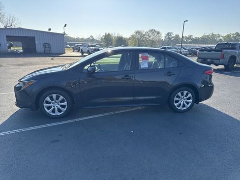 New 2026 Toyota Corolla LE image 8