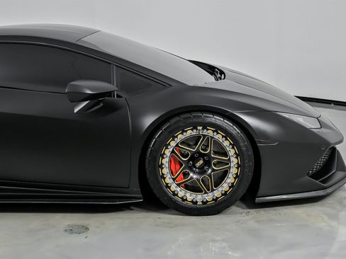 Used 2015 Lamborghini Huracan LP 610-4 image 15