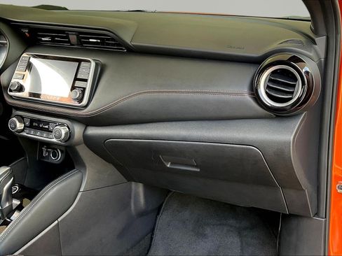 Used 2020 Nissan Kicks SR w/ SR Premium Package FWD image 25