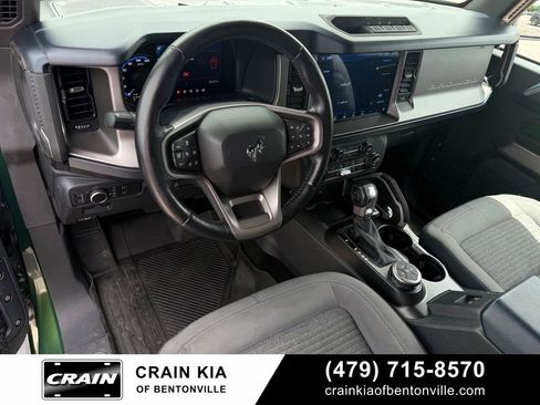 Used 2022 Ford Bronco Outer Banks AWD/4WD image 9