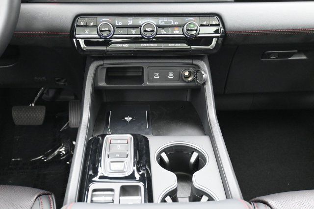 New 2026 Honda Pilot Black Edition image 24