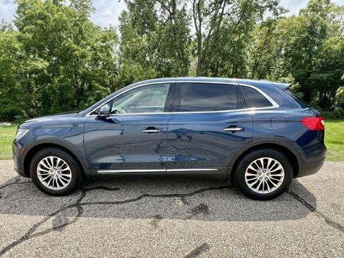 Used 2017 Lincoln MKX Select w/ Select Plus Package FWD image 1