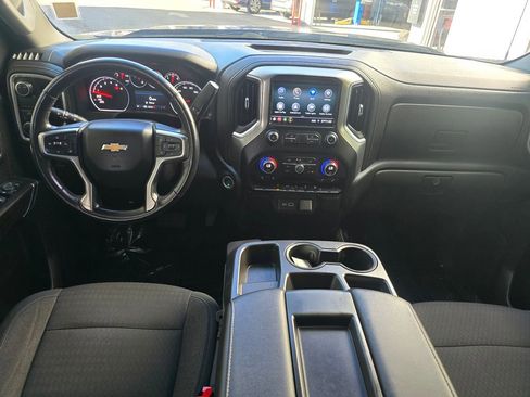 Used 2020 Chevrolet Silverado 1500 LT w/ All-Star Edition image 9