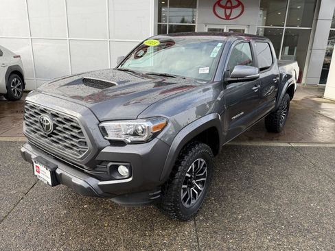 Certified 2023 Toyota Tacoma TRD Sport image 2