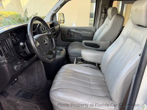 Used 2013 GMC Savana 1500 RWD image 28