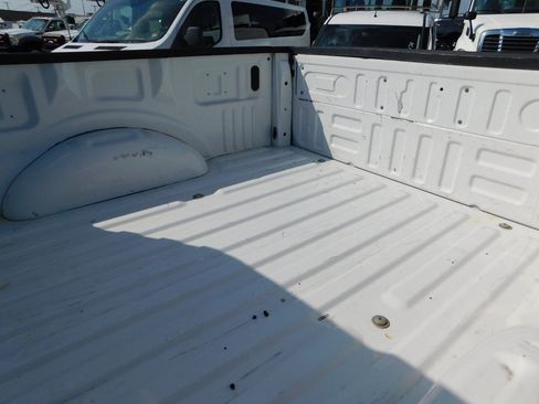 Used 2017 Ford F150 XL w/ XL Power Equipment Group AWD/4WD image 6