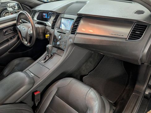 Used 2014 Ford Taurus SEL w/ Equipment Group 201A AWD/4WD image 19