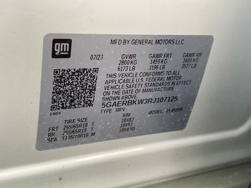 Certified 2024 Buick Enclave Essence w/ LPO, Floor Liner Package image 24