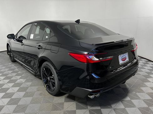 Used 2026 Toyota Camry SE w/ Convenience Package FWD image 7
