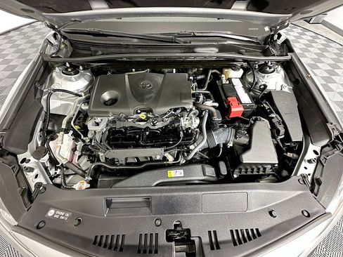Used 2024 Toyota Camry SE image 28