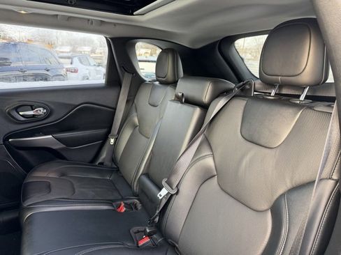 Certified 2022 Jeep Cherokee Limited image 23