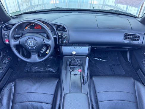 Used 2006 Honda S2000 image 12