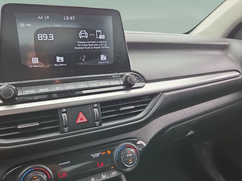 Used 2019 Kia Forte LXS FWD image 21