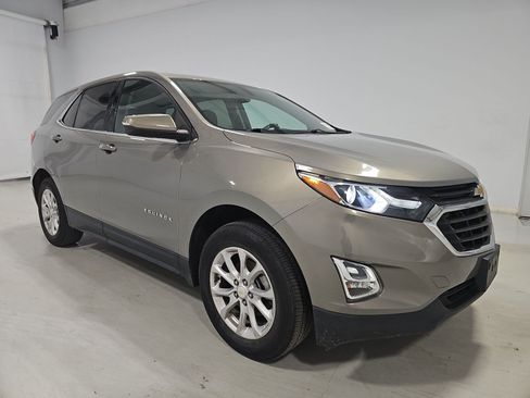 Used 2019 Chevrolet Equinox LT AWD/4WD image 3