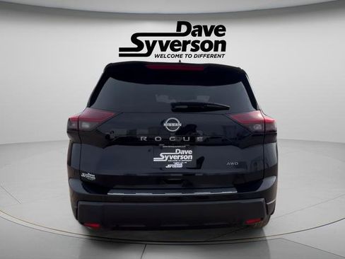 New 2026 Nissan Rogue SV w/ Cold Weather Package image 4