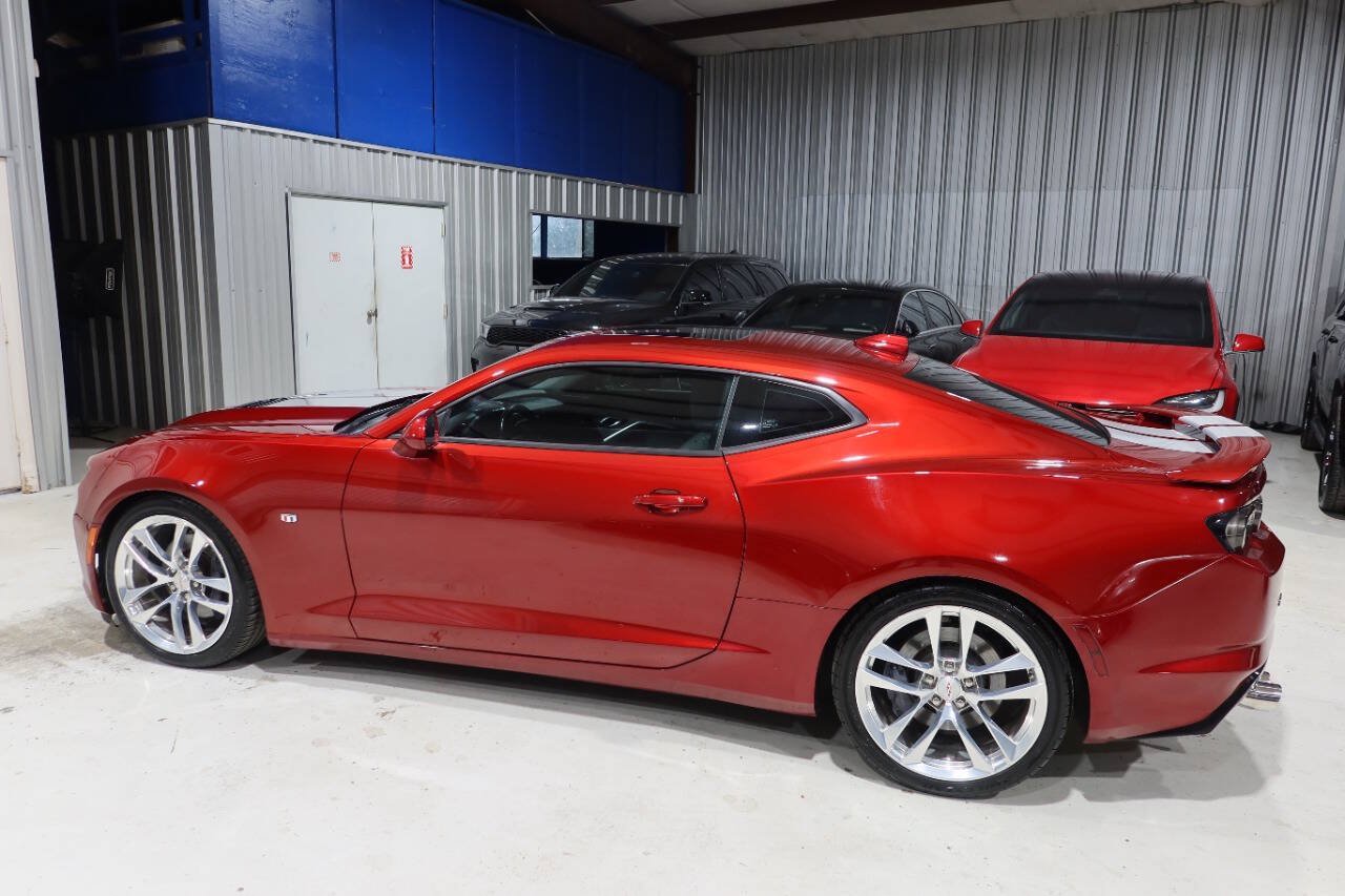 Used 2021 Chevrolet Camaro SS RWD image 2