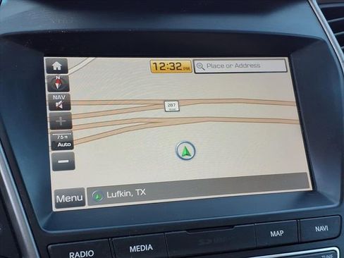 Used 2019 Hyundai Santa Fe Limited image 5