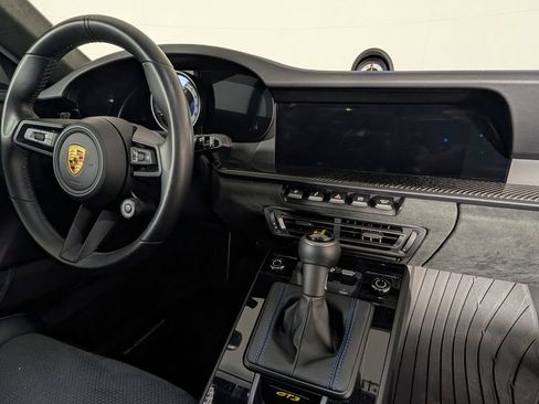 Certified 2022 Porsche 911 GT3 RWD image 20