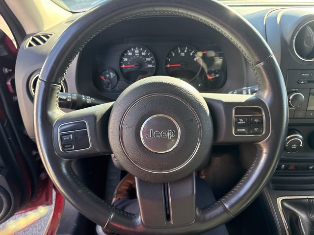 Used 2011 Jeep Patriot Latitude AWD/4WD image 11