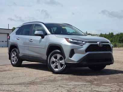 Used 2022 Toyota RAV4 XLE w/ Convenience Package