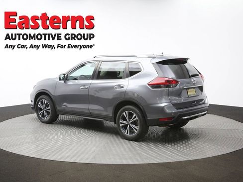 Used 2020 Nissan Rogue SV w/ Premium Package image 70