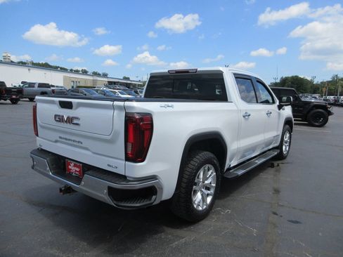 Used 2021 GMC Sierra 1500 SLT w/ SLT Premium Plus Package AWD/4WD image 7