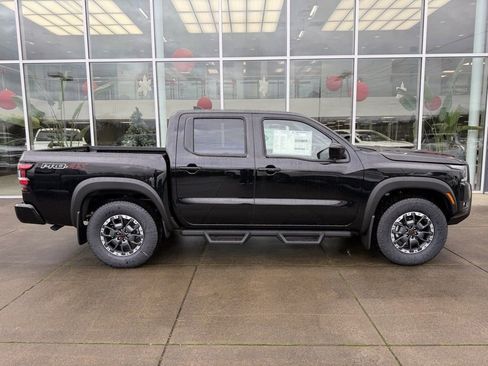 New 2026 Nissan Frontier PRO-4X w/ Tow Package image 8