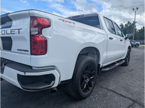 Used 2024 Chevrolet Silverado 1500 Custom w/ Rally Edition AWD/4WD image 3