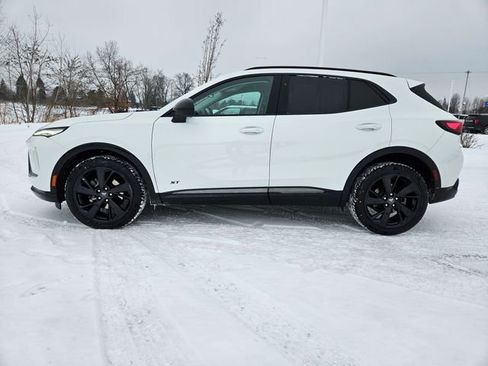 Used 2025 Buick Envision Sport Touring image 4