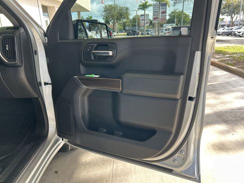 Used 2020 Chevrolet Silverado 1500 LT w/ All-Star Edition image 24