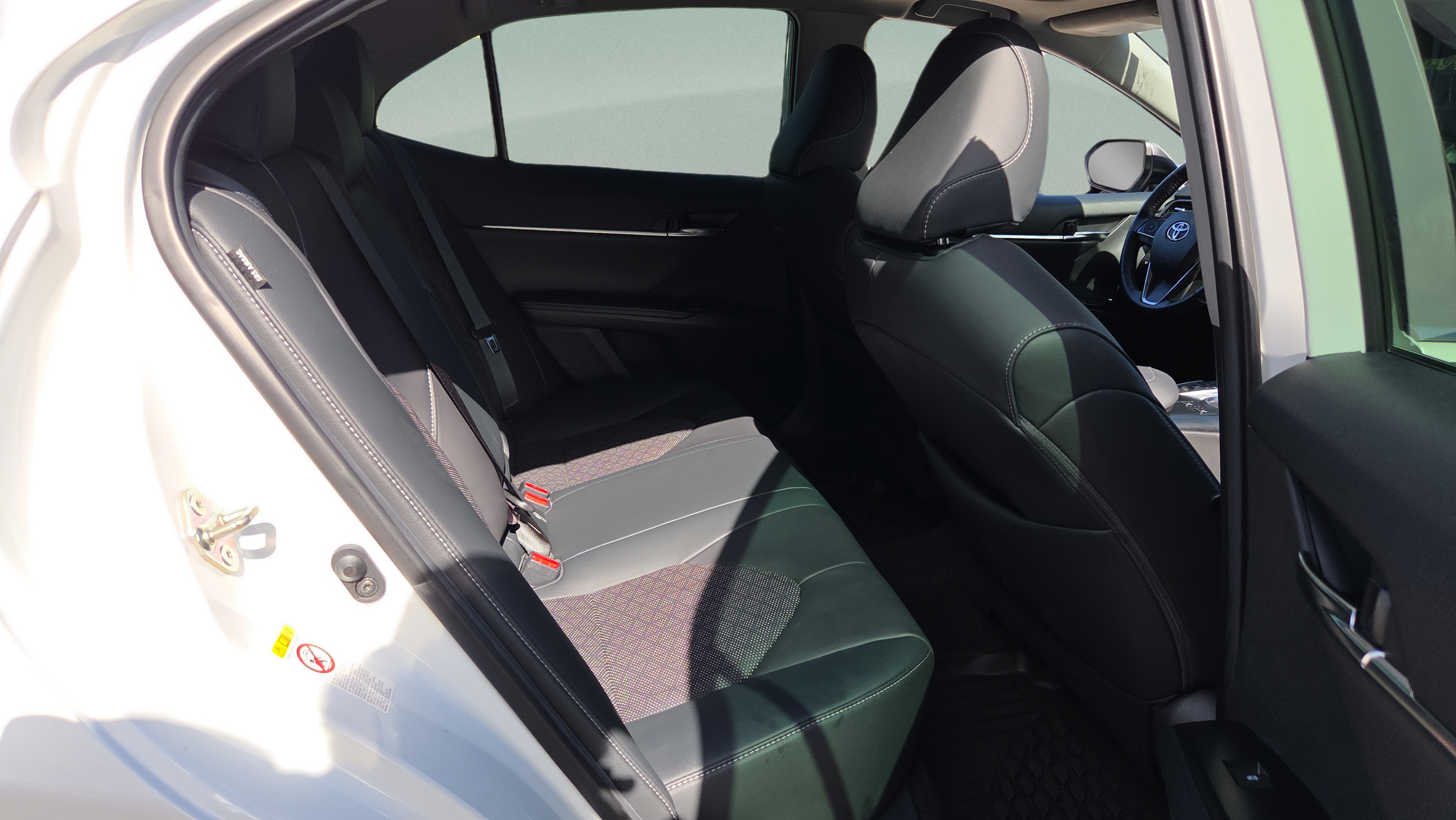 Used 2019 Toyota Camry XSE w/ Driver Assist Package FWD image 18