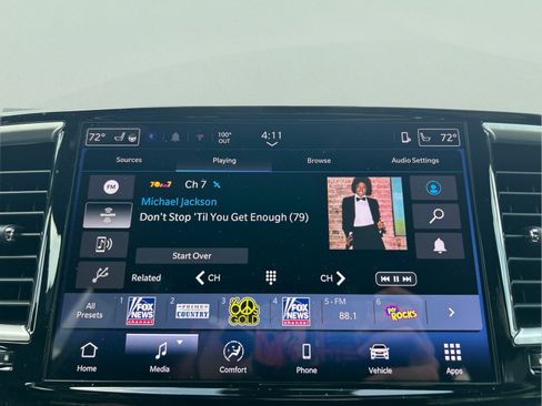 Used 2025 Chrysler Pacifica Select FWD image 29